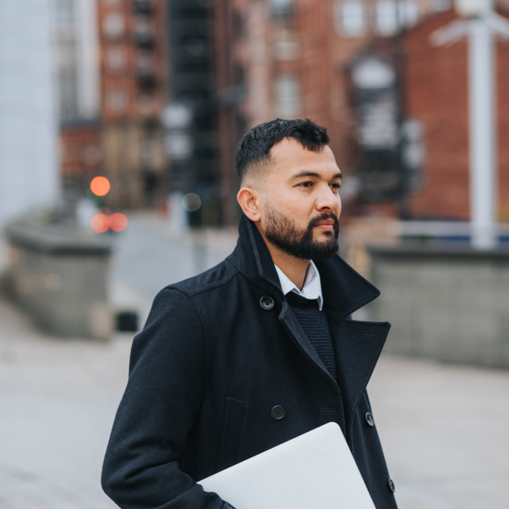Het verhaal van Raj - Over Rood